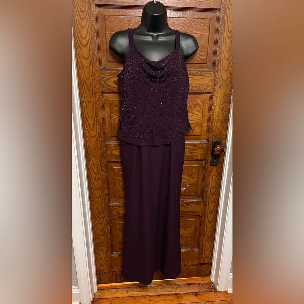Karen Miller Purple Beaded Gown Dress - 6 petite